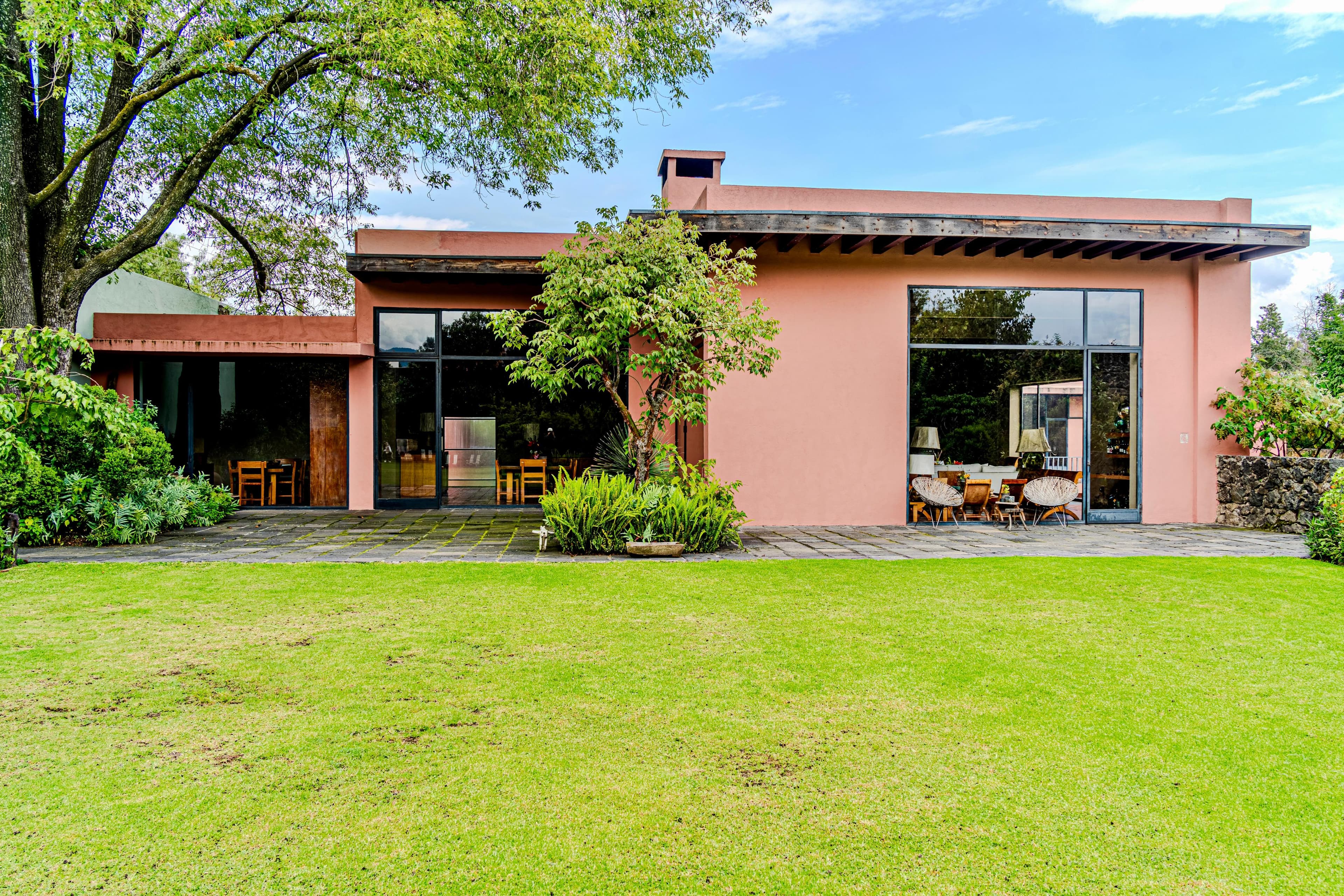 Casa Pedregal — Luis Barragán — 1/6